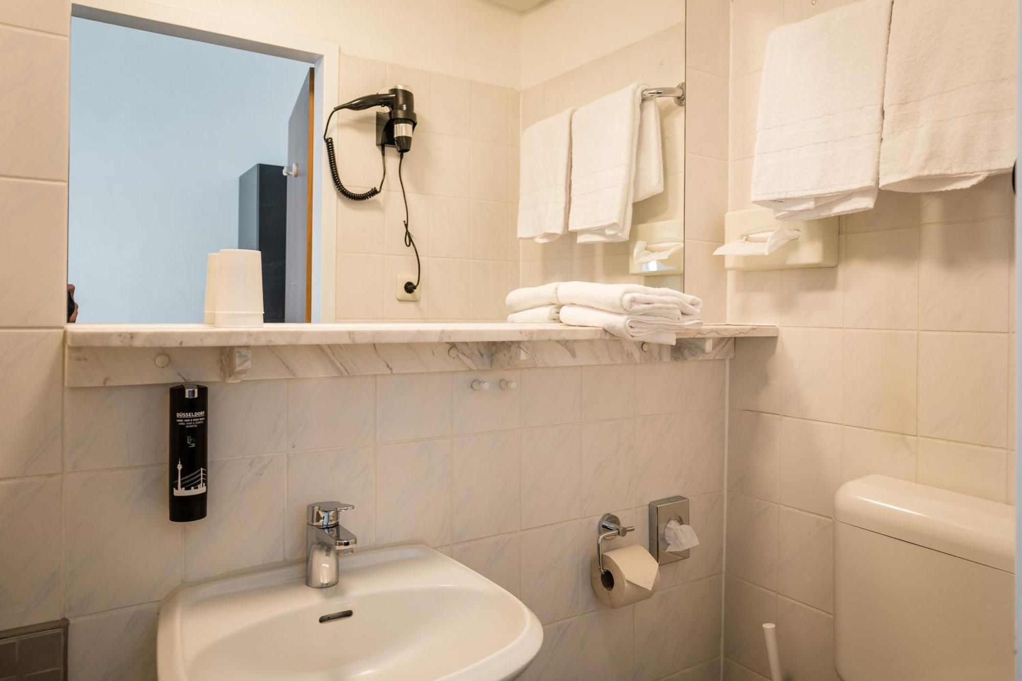 Antares Apartments Düsseldorf Zewnętrze zdjęcie